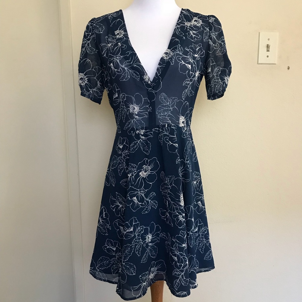 FOREVER 21 floral blue dress